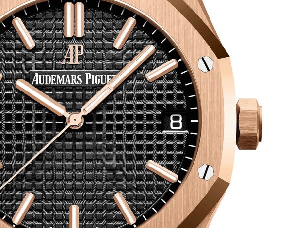 Audemars Piguet Royal Oak SELFWINDING Ref# 15500OR.OO.D002CR.01